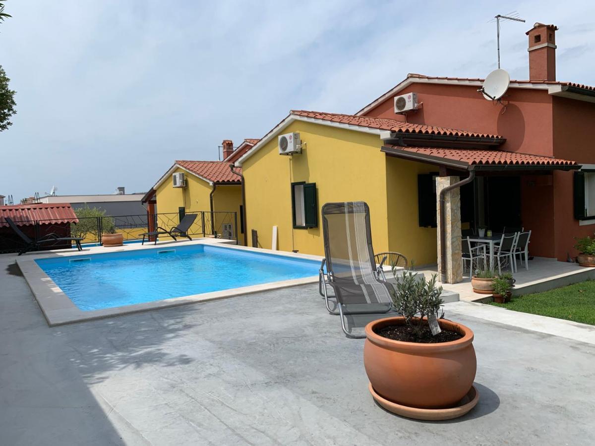 Kamenjak Volme, Cousy House With Pool Banjole Kültér fotó